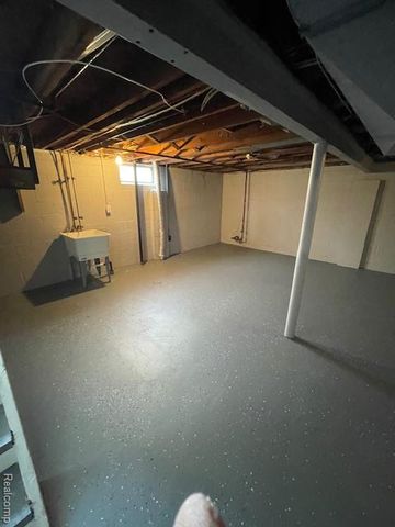 19815 Poinciana, Redford, MI 48240