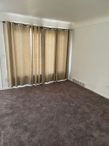 19815 Poinciana, Redford, MI 48240