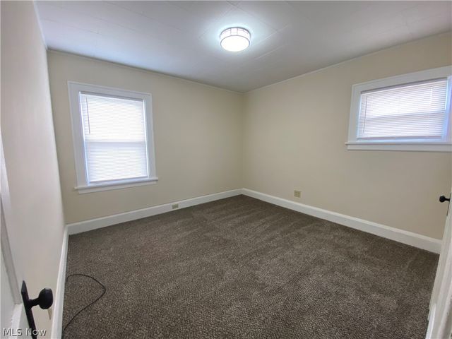 8221 Grand Division Avenue, Cleveland, OH 44125