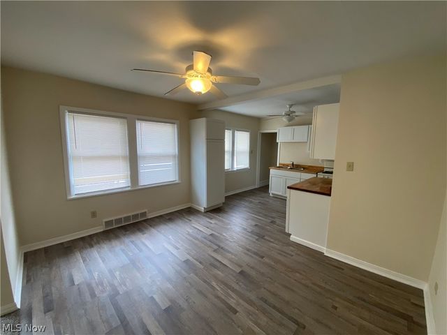 8221 Grand Division Avenue, Cleveland, OH 44125
