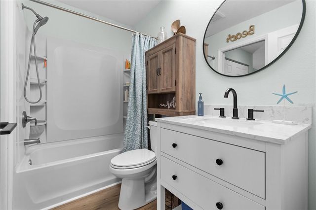 1752 STICKNEY POINT ROAD 102, Sarasota, FL 34231