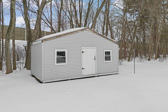 50 HAIGH Avenue, Salem, NH 03079