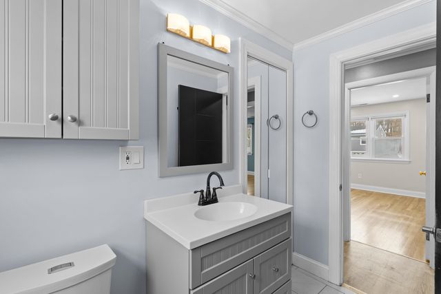 50 HAIGH Avenue, Salem, NH 03079