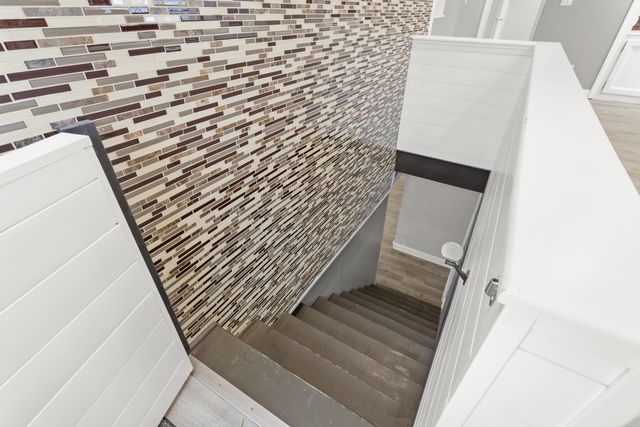 50 HAIGH Avenue, Salem, NH 03079