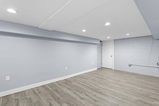 50 HAIGH Avenue, Salem, NH 03079