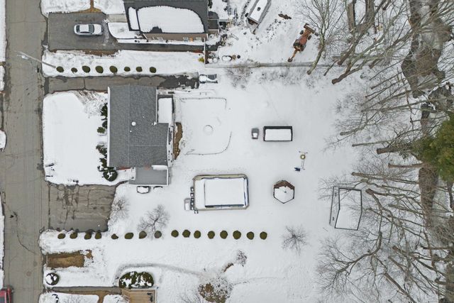 50 HAIGH Avenue, Salem, NH 03079