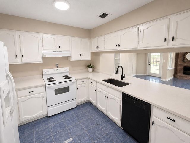 13022 Bacard Lane, Houston, TX 77099