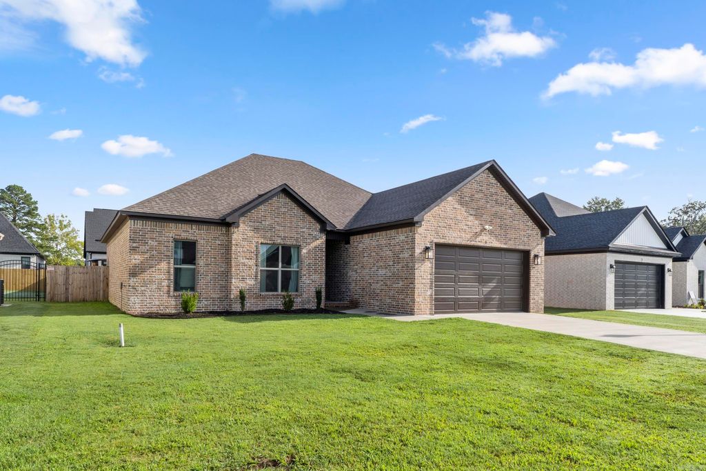 5 Morning Sun Cove, Greenbrier, AR 72058