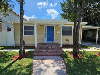 2911 26TH STREET N, St Petersburg, FL 33713