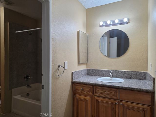 1614 S Campus Avenue I, Ontario, CA 91761