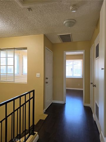 1614 S Campus Avenue I, Ontario, CA 91761