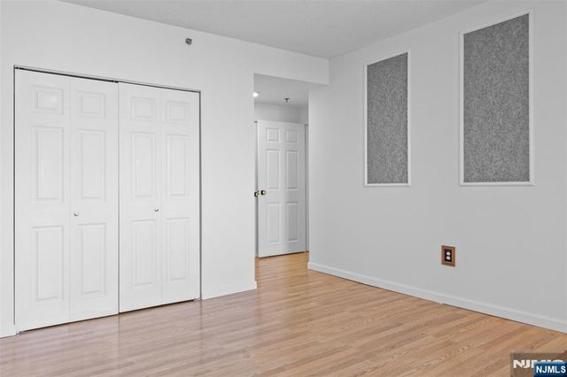 100 Old Palisade Road 3215, Fort Lee, NJ 07024