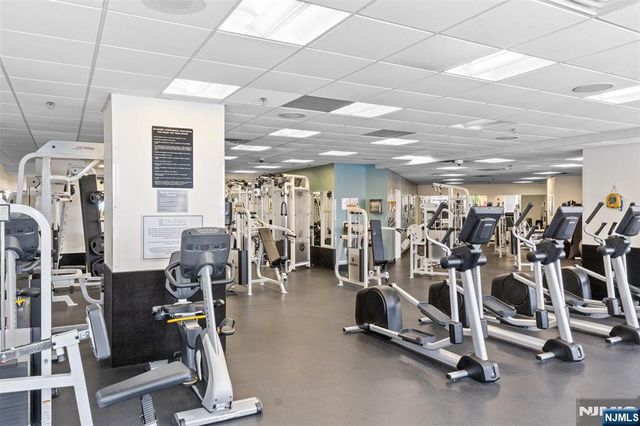 100 Old Palisade Road 3215, Fort Lee, NJ 07024
