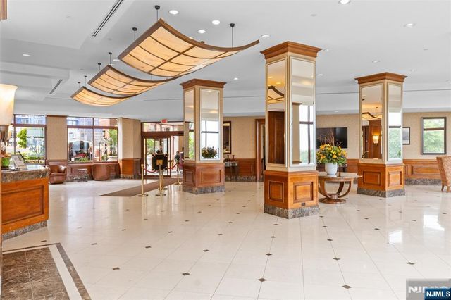 100 Old Palisade Road 3215, Fort Lee, NJ 07024