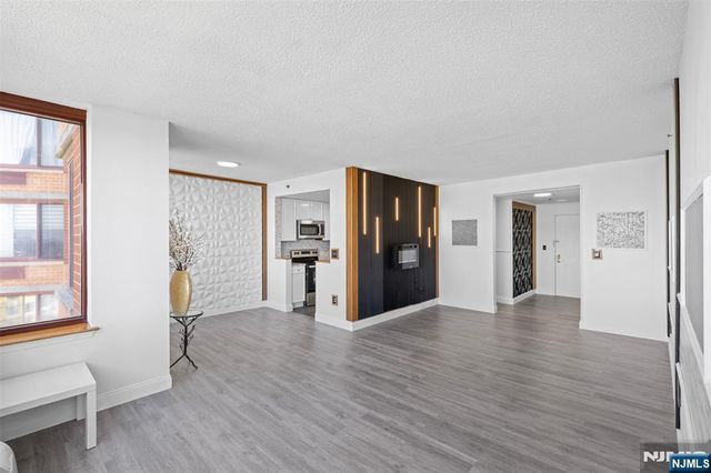 100 Old Palisade Road 3215, Fort Lee, NJ 07024