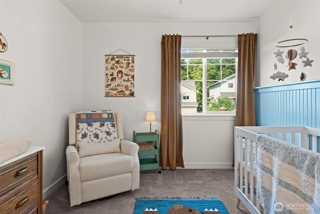 736 Freedom Court SE, Port Orchard, WA 98366