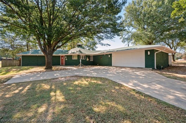 2508 Crosshill Road, Fort Smith, AR 72908
