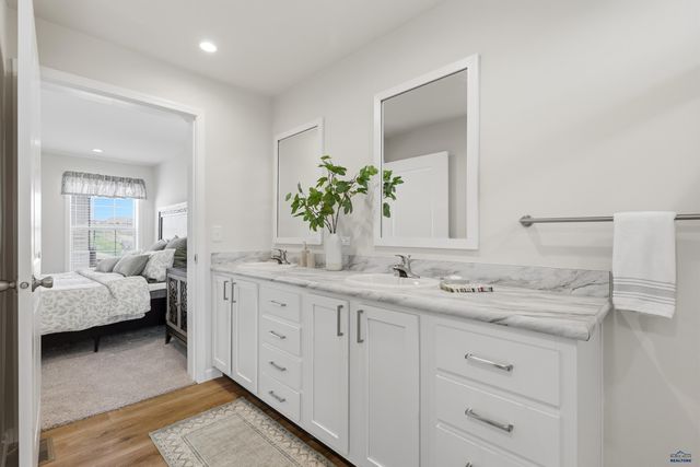 1661.123 E PHILADELPHIA, Rapid City, SD 57701
