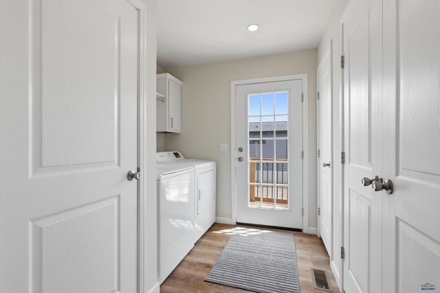 1661.123 E PHILADELPHIA, Rapid City, SD 57701