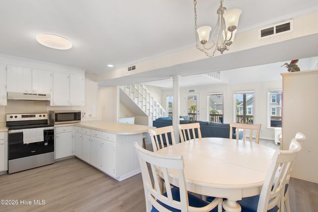 305 Sand Dune Lane, Supply, NC 28462