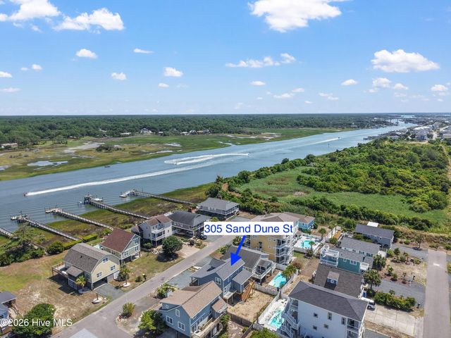 305 Sand Dune Lane, Supply, NC 28462