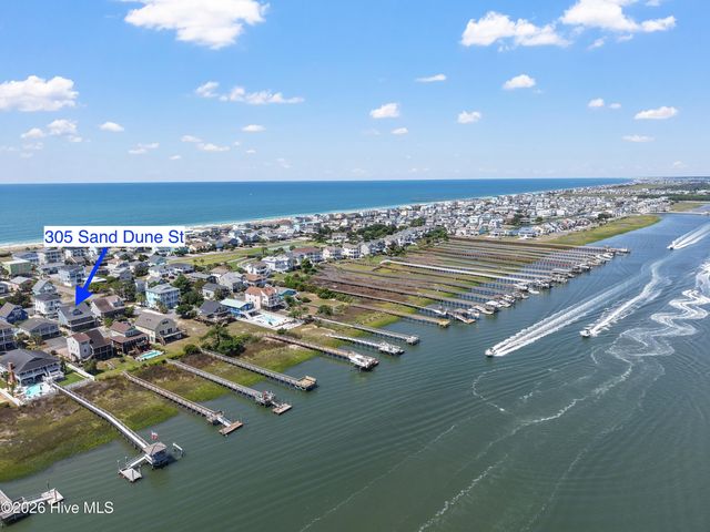 305 Sand Dune Lane, Supply, NC 28462