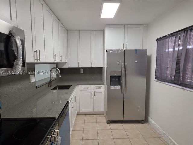 8400 SW 133rd Ave Rd 208, Miami, FL 33183