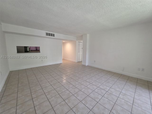 8400 SW 133rd Ave Rd 208, Miami, FL 33183