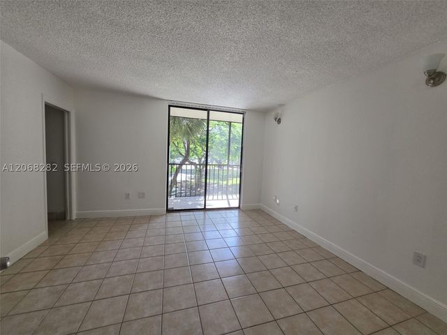 8400 SW 133rd Ave Rd 208, Miami, FL 33183