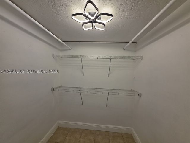 8400 SW 133rd Ave Rd 208, Miami, FL 33183