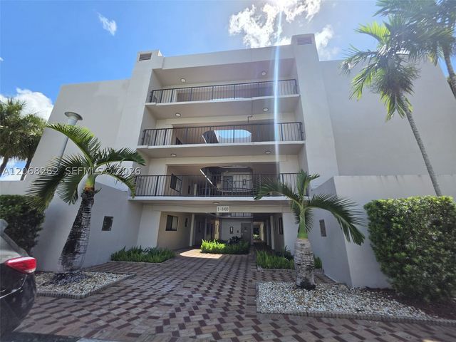8400 SW 133rd Ave Rd 208, Miami, FL 33183