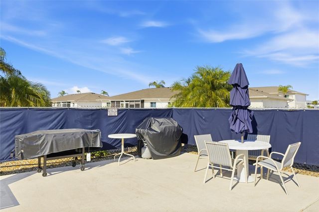 12538 SW KINGSWAY CIRCLE 605, Lake Suzy, FL 34269