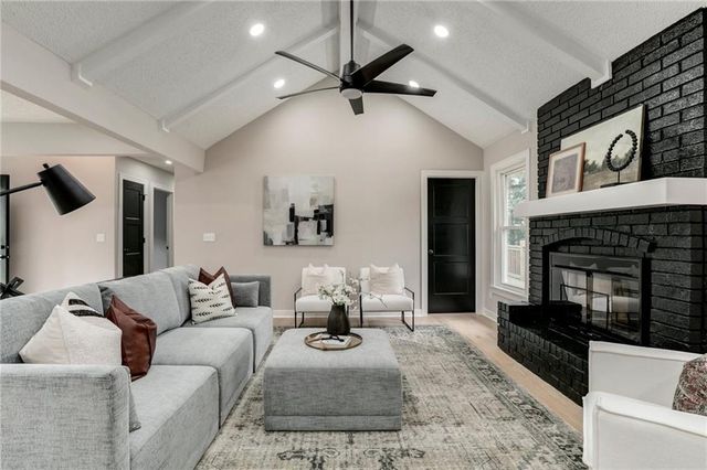 6906 Brownridge Drive, Shawnee, KS 66218