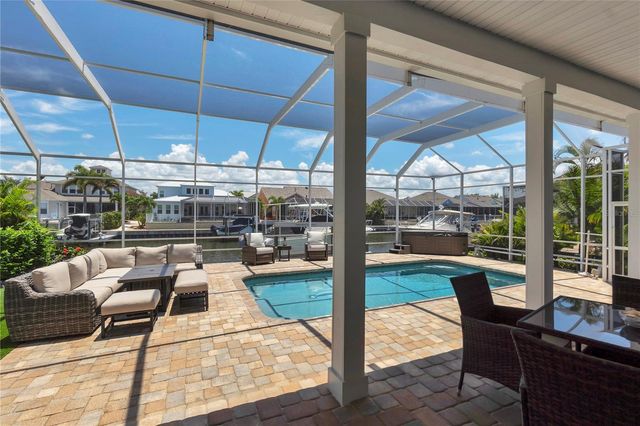 5727 SEA TROUT PLACE, Apollo Beach, FL 33572