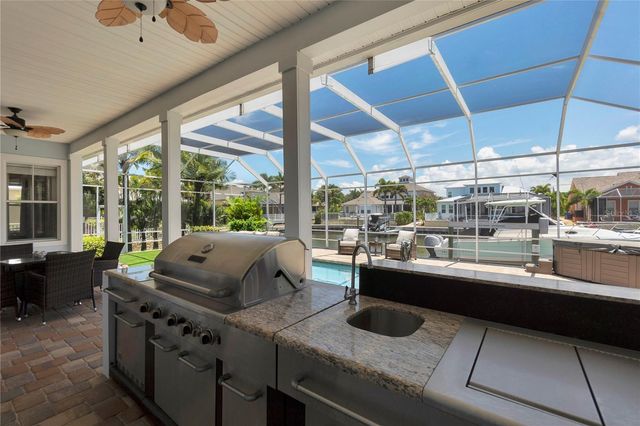 5727 SEA TROUT PLACE, Apollo Beach, FL 33572