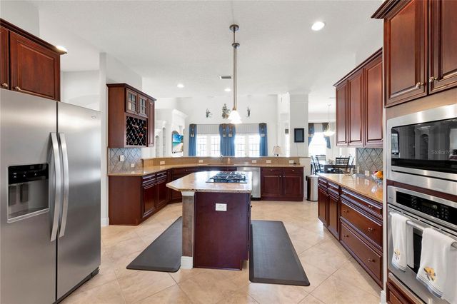 5727 SEA TROUT PLACE, Apollo Beach, FL 33572