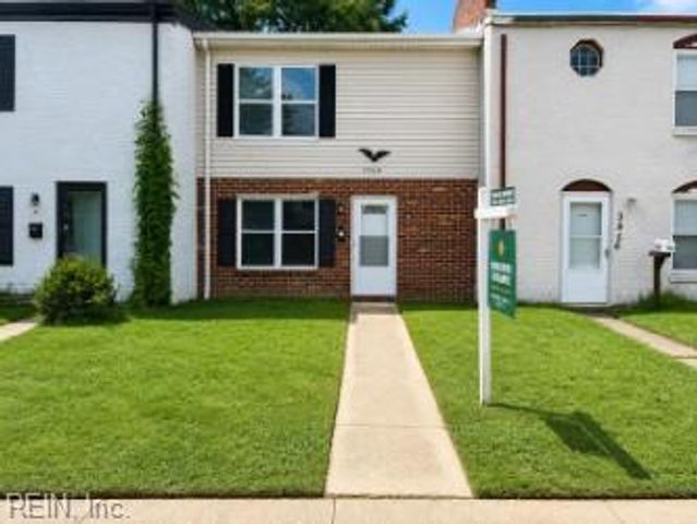 3860 Schooner TRL, Chesapeake, VA 23323
