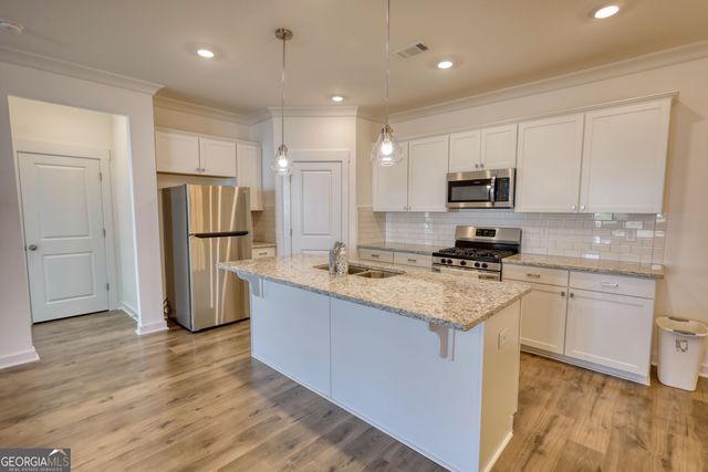 2929 Rambler Drive, Loganville, GA 30052