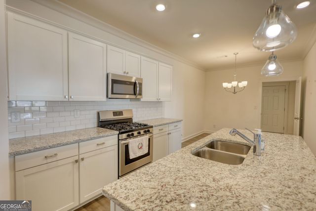 2929 Rambler Drive, Loganville, GA 30052