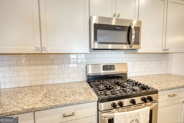 2929 Rambler Drive, Loganville, GA 30052