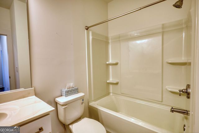 2929 Rambler Drive, Loganville, GA 30052