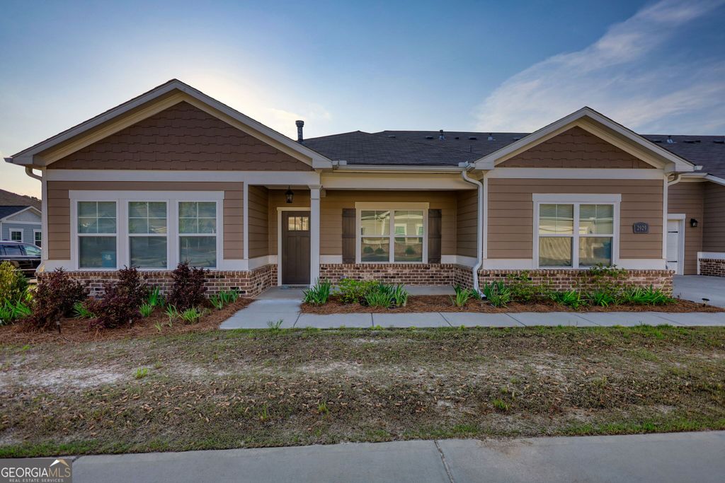 2929 Rambler Drive, Loganville, GA 30052