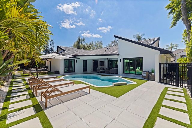 7108 PELICAN ISLAND DRIVE, Tampa, FL 33634