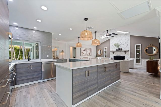 7108 PELICAN ISLAND DRIVE, Tampa, FL 33634