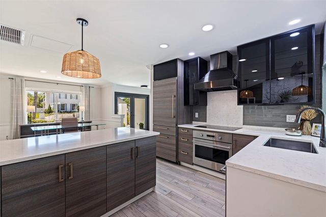 7108 PELICAN ISLAND DRIVE, Tampa, FL 33634