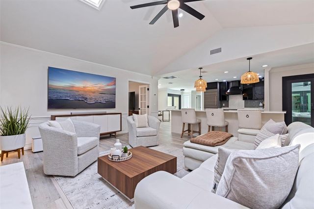 7108 PELICAN ISLAND DRIVE, Tampa, FL 33634