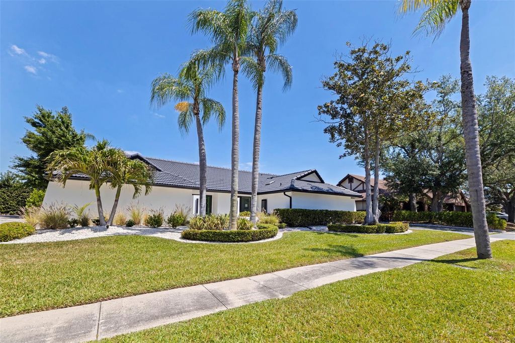 7108 PELICAN ISLAND DRIVE, Tampa, FL 33634