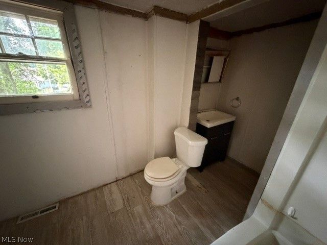 950 Silvercrest Avenue, Akron, OH 44314