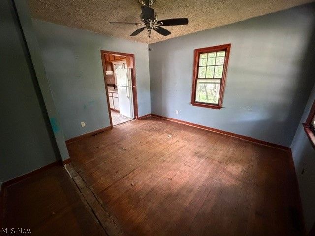 950 Silvercrest Avenue, Akron, OH 44314