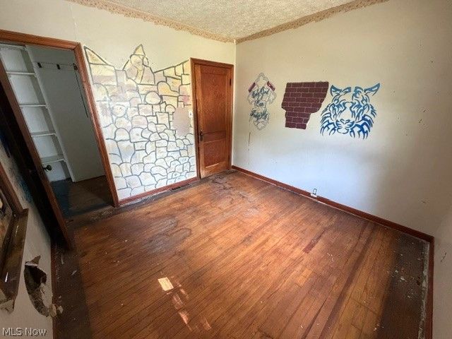 950 Silvercrest Avenue, Akron, OH 44314